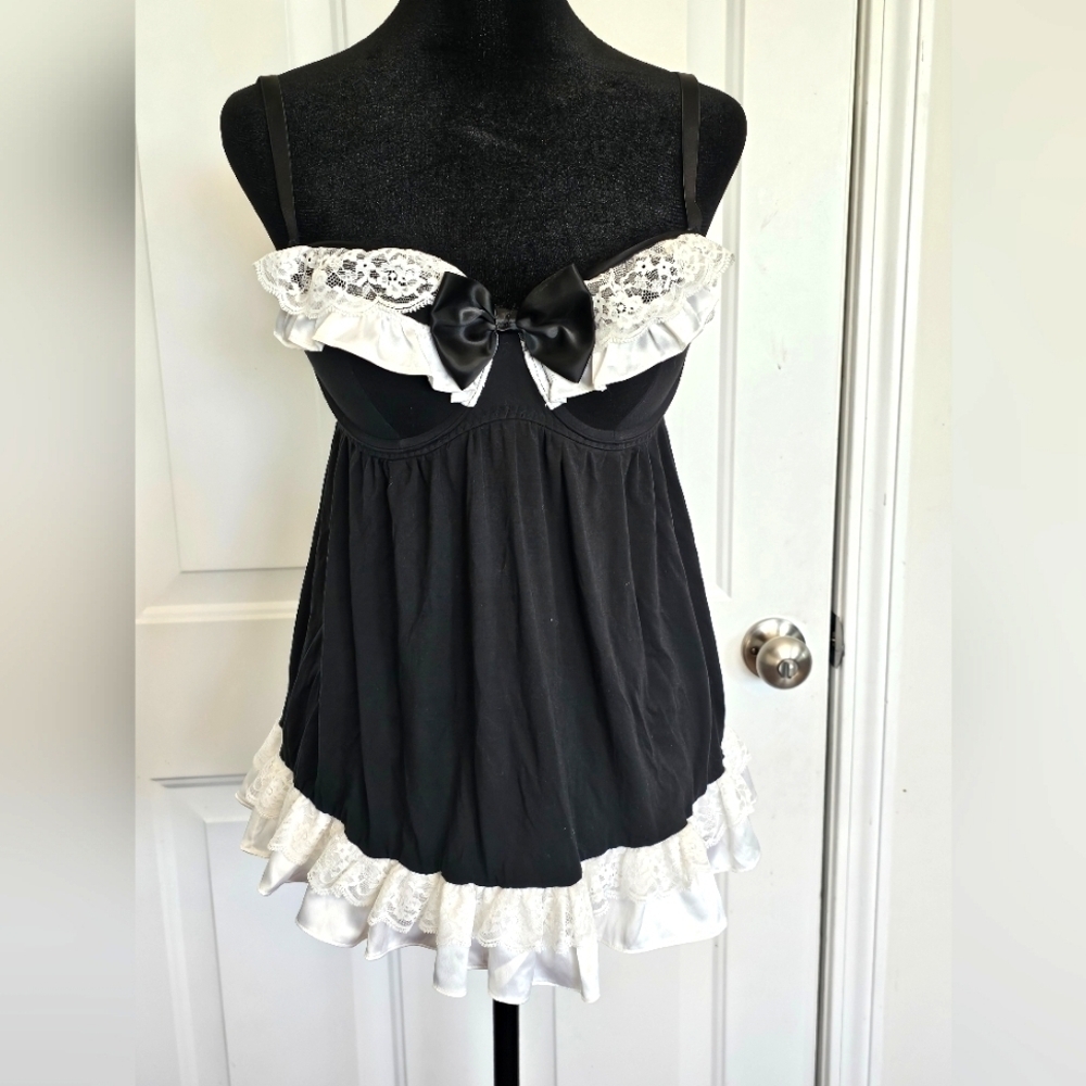 Victoria's Secret Black and White Corset size 36C Babydoll